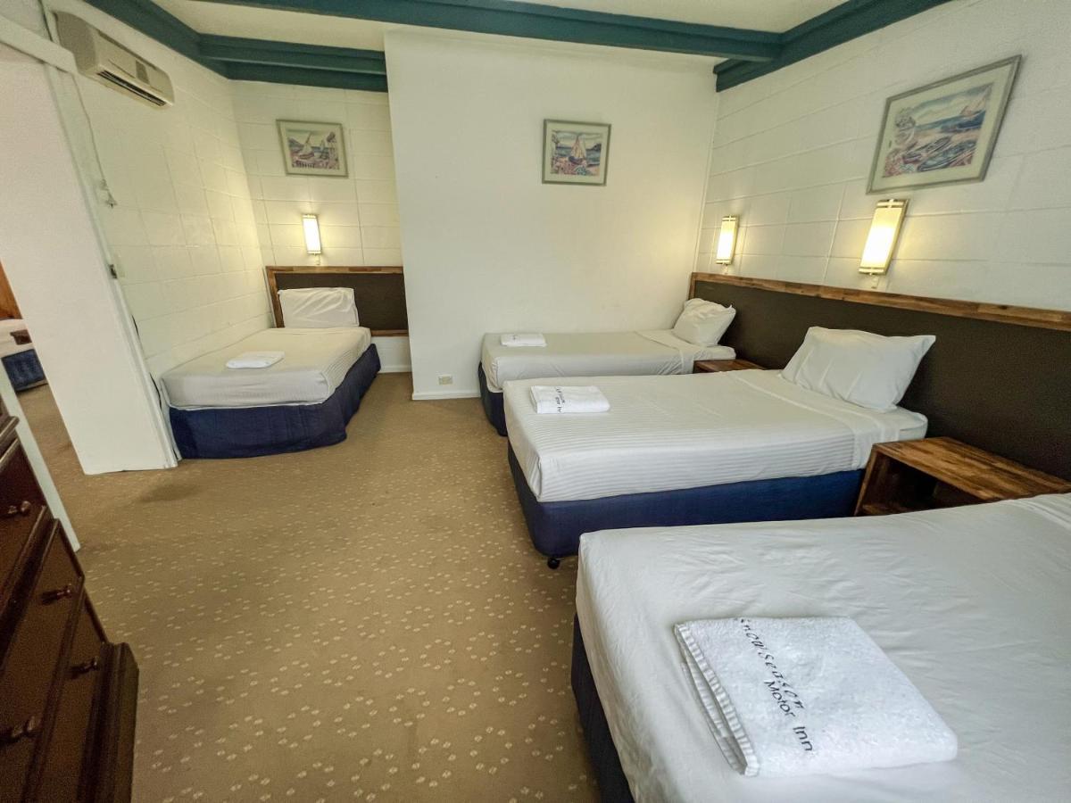 Snow Season Motor Inn Кума Экстерьер фото