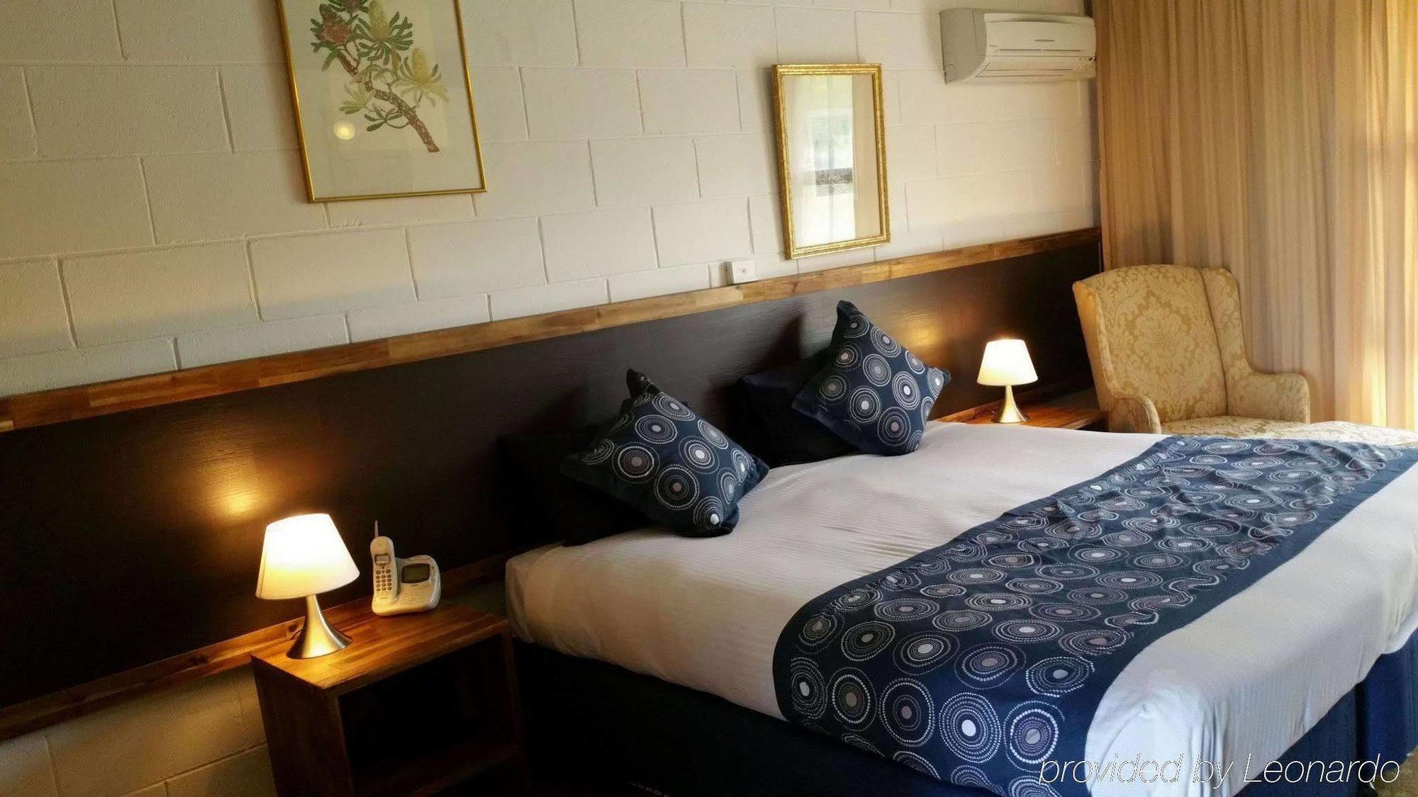Snow Season Motor Inn Кума Экстерьер фото